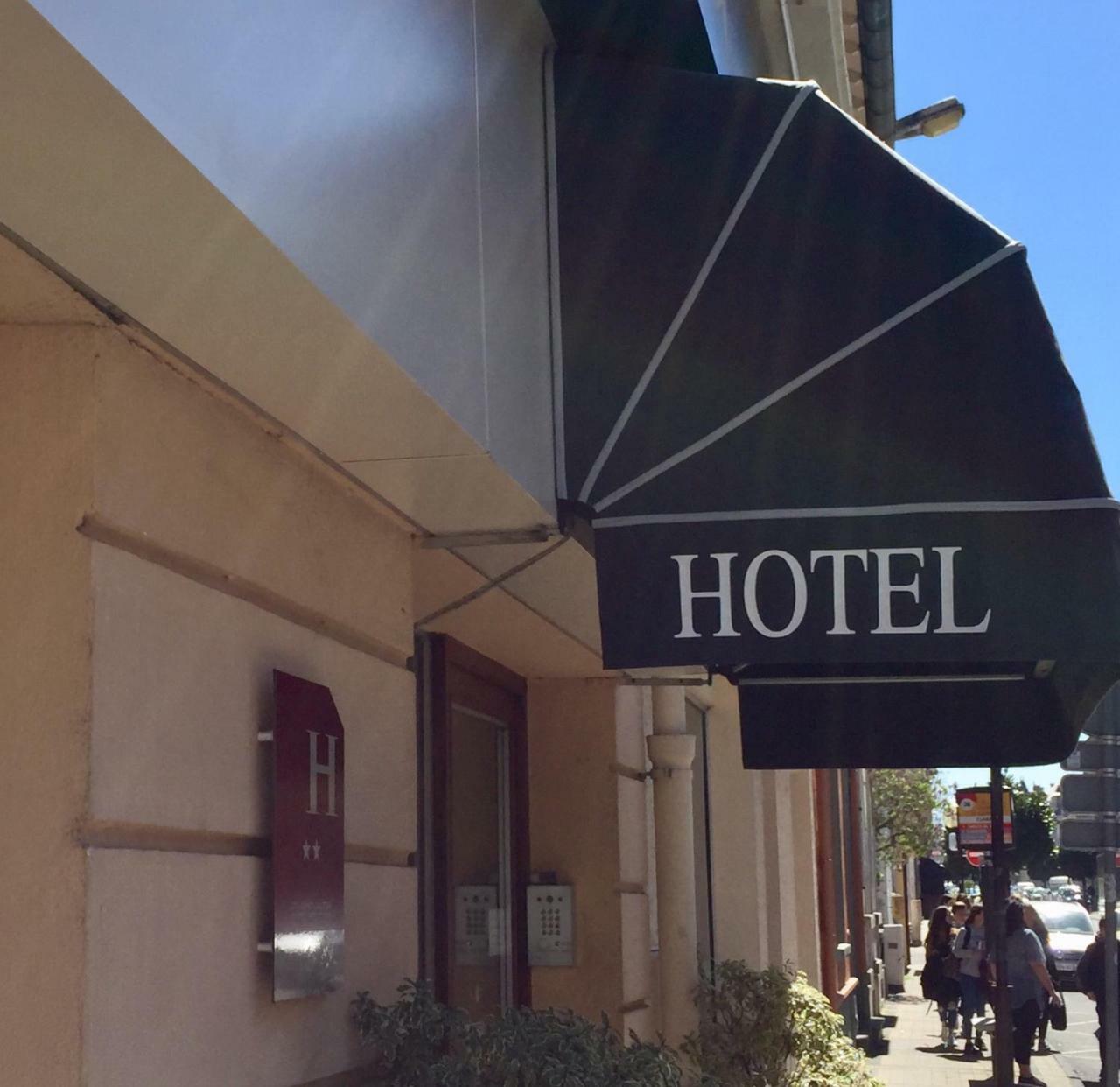 Hotel De L'Avenue Tarbes Exterior foto